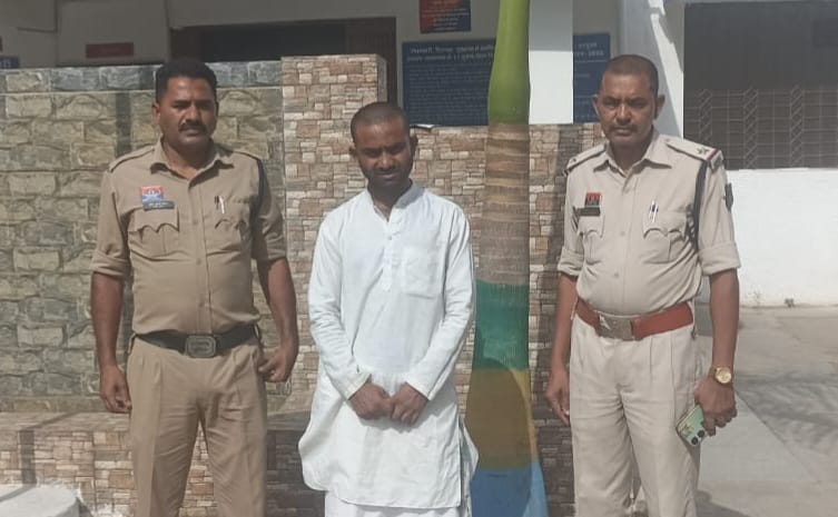 झाड़फूंक के बहाने ढोंगी बाबा ने किया दुष्कर्म, पुलिस ने दबोचा…..अच्छी नौकरी और रिश्ता दिलाने का झांसा देकर वारदात… जानिए किस क्षेत्र की है घटना