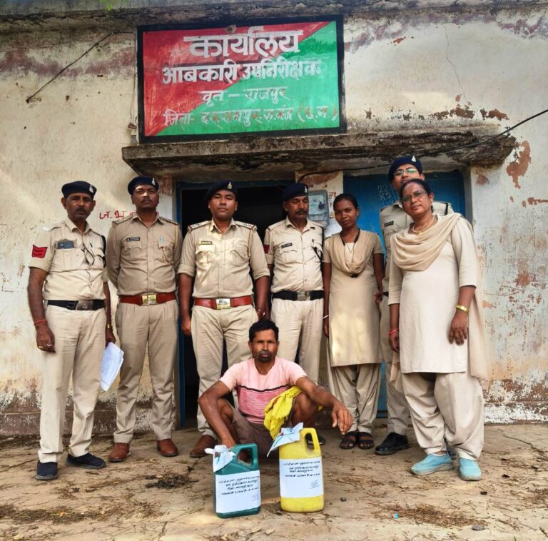 आबकारी विभाग की अवैध शराब भण्डारण पर कार्यवाही