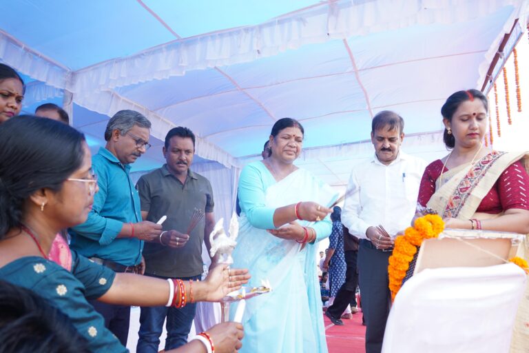 जशपुर में 26 वां राज्य स्तरीय शालेय क्रीड़ा प्रतियोगिता का भव्य शुभारंभ