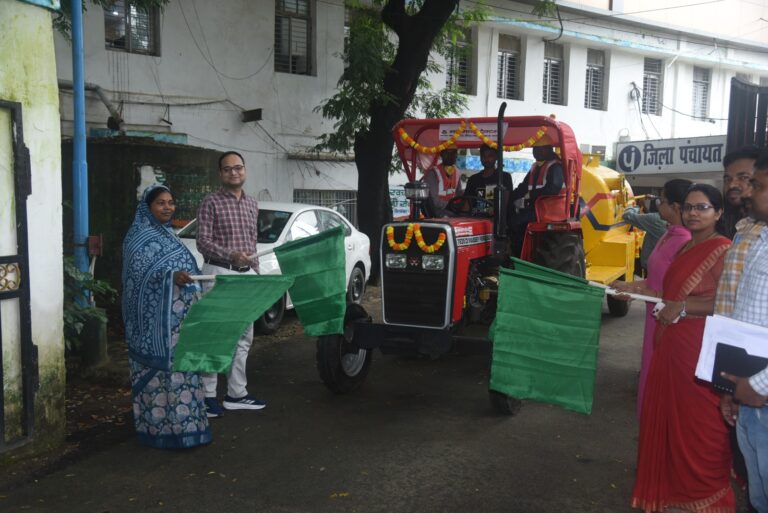 ग्रामीण परिक्षेत्र के प्रथम एफएसटीपी प्लांट का हुआ शुभारंभ डी-स्लजिंग वाहन को हरी झंडी दिखाकर किया गया रवाना
