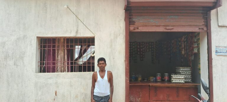 पक्की छत के साथ मिली आजीविका की नई राह