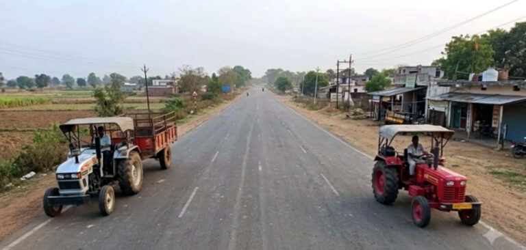 सूरजपुर में ट्रैक्टर बने मौत के वाहन, दो दिन में दो महिलाओं-बच्चों की जान गई, प्रशासन की निगरानी पर सवाल