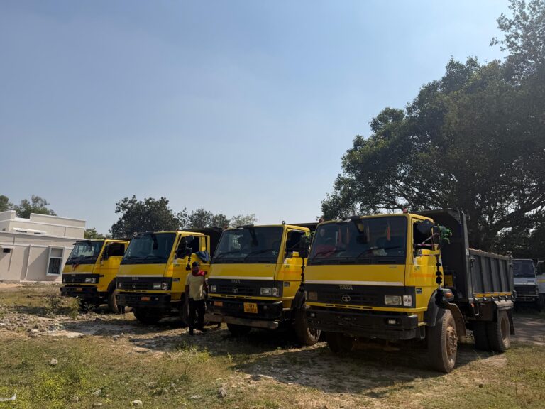 अवैध खनिज परिवहन पर प्रशासन की सख्ती,आठ रेत लोड ,तीन गिट्टी लोड वाहन जप्त