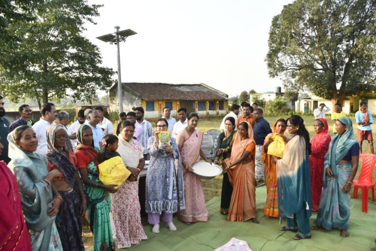 चांगरो में जीराफूल चावल पर संवाद, किसानों और समूह की दीदियों को आर्थिक संबल देने का संकल्प